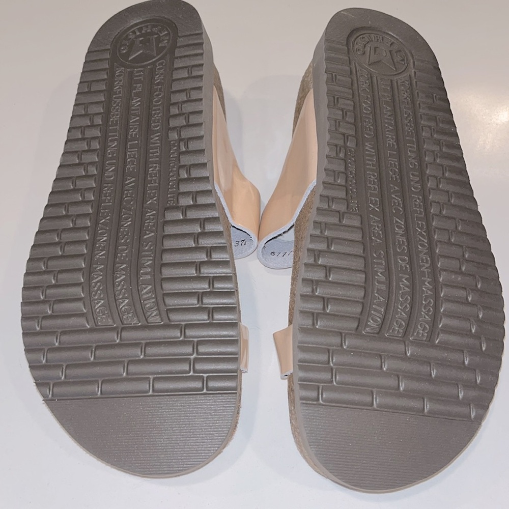 MEPHISTO HELEN Classics Sandals Tan/Beige patent with adjustable buckle - Picture 7 of 12